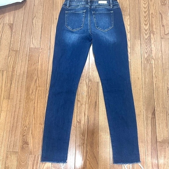 Miss Me midrise skinny raw step hem jeans size 24 - Picture 3 of 9